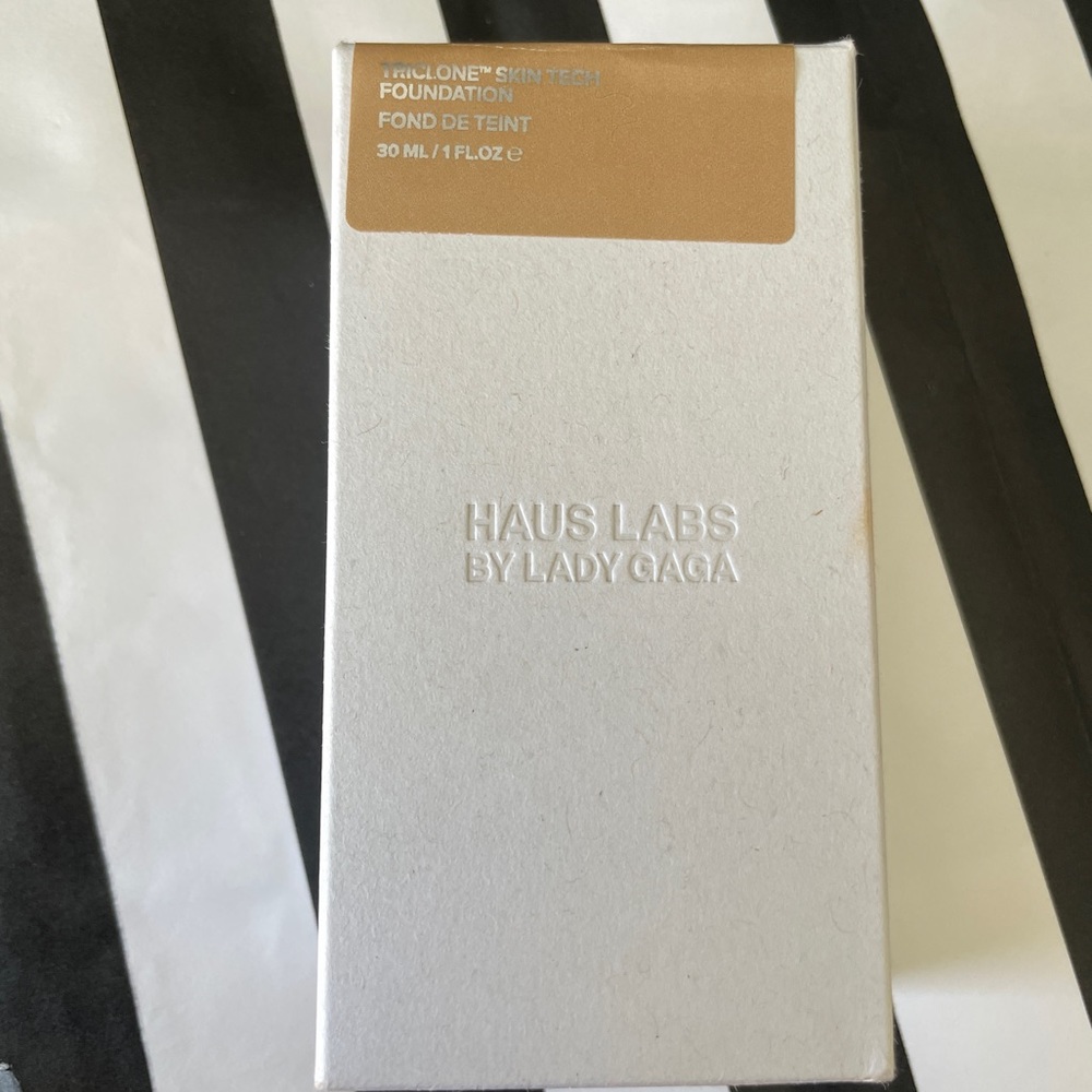 Haus Labs Tricline Skin Tech Foundation (145 Light Cool)